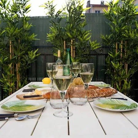 F2 Terrasse, Moderne, Hyper Centre, Clim, Ascenseur Appartement *