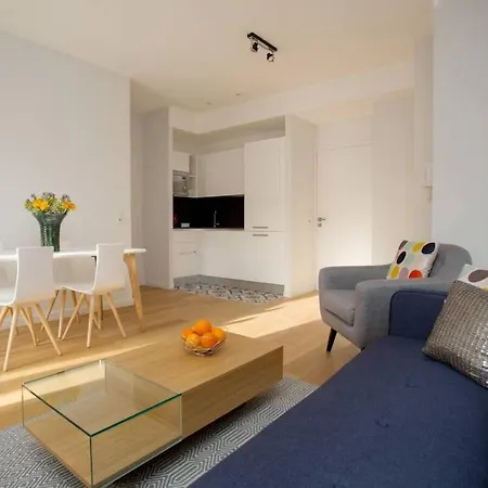 F2 Terrasse, Moderne, Hyper Centre, Clim, Ascenseur Appartement Nice